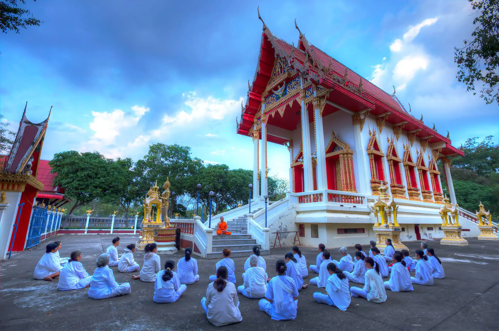 บวชส่งท้ายปีเก่าด้วยศีล